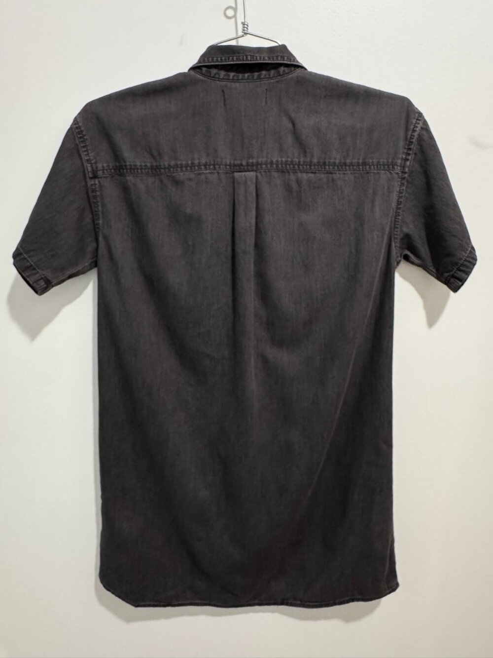 Madewell - Denim Popover Shirtdress in Lunar Wash - Picture 2 of 7